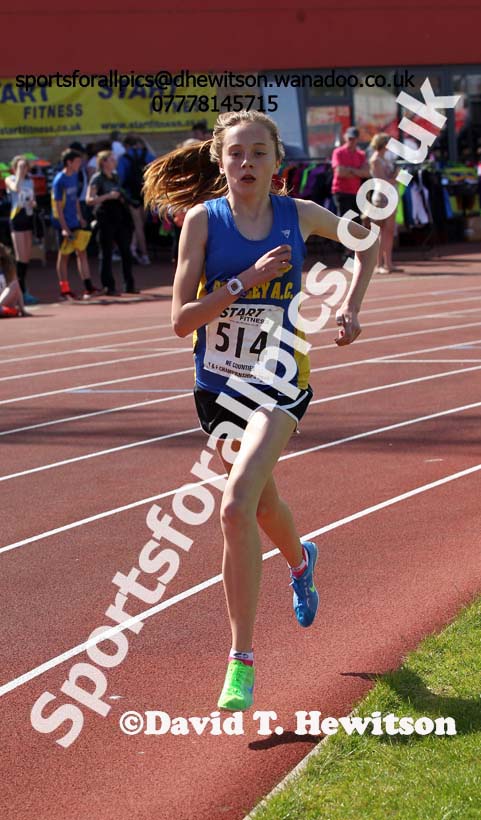Sophie Burnett (Birtley) on her way to winning the under-17 womens 3000 metres at the North Eastern Championships, Gateshead International Stadium.  Photos: David T. Hewitson/Sports for All Pics